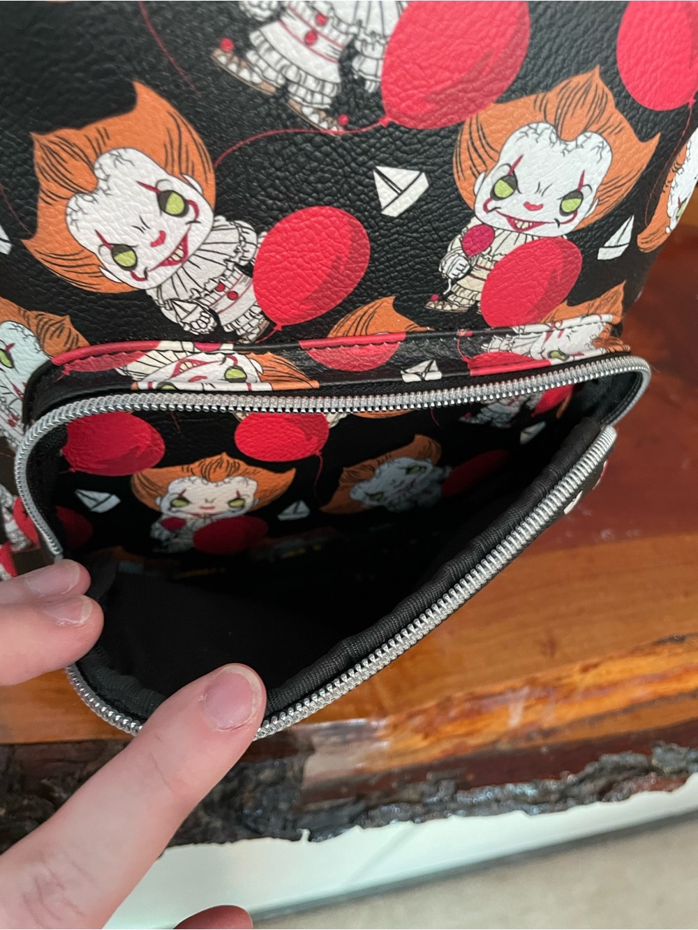 Funko Pop Pennywise Mini Backpack - Horror, IT, Stephen King - GUC - Picture 7 of 15
